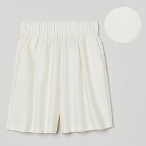 H&M Tencel Lyocell Shorts High Rise in White Size XS - NWOT